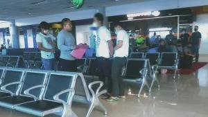 Bandara Juwata tarakan Ditreskrimsus Polda Kaltara menahan seorang Oknum Polisi di Bandara Juwata Tarakan, Kaltara, Rabu (4/5) (Dok: istimewa)