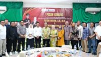 Pisah Kenang Pemkab Nunukan dengan Kepala Kejaksaan Negeri Nunukan. Suasana haru menyelimuti malam Pisah Kenang Kepala Kejaksaan Negeri Nunukan, Fatoni Hatam, yang dihadiri Bupati Irwan Sabri, Forkopimda, dan para pejabat daerah di Restoran Lenflin.