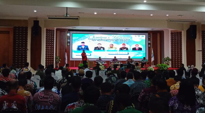 Seminar Nasional Wilayah Perbatasan. Suasana Seminar Nasional "Perbatasan Kuat, Indonesia Bermartabat" di Ruang Tebengang Kantor Bupati Malinau, yang menghadirkan pejabat pusat, akademisi, dan tokoh adat untuk membahas arah pembangunan kawasan perbatasan Indonesia–Malaysia.