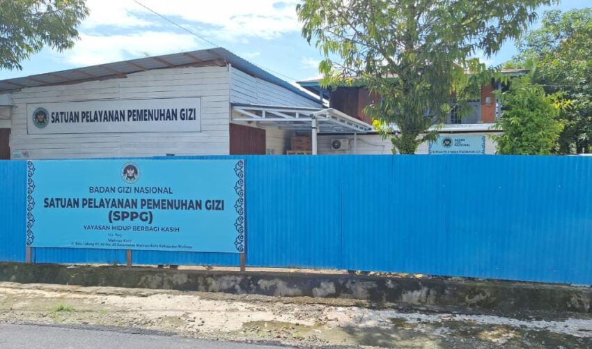 SPPG Batu Lidung. Kantor Satuan Pelaksana Program Gizi (SPPG) Batu Lidung, pelaksana Program Makan Bergizi Gratis (MBG) di Malinau. Program dihentikan sementara karena kekosongan tenaga ahli gizi.