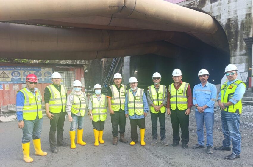 Kunjungan lapangan Tripartit Malinau ke PT Shyno Hydro untuk memastikan kondisi ketenagakerjaan dan progres pembangunan infrastruktur penunjang PLTA Mentarang Induk.