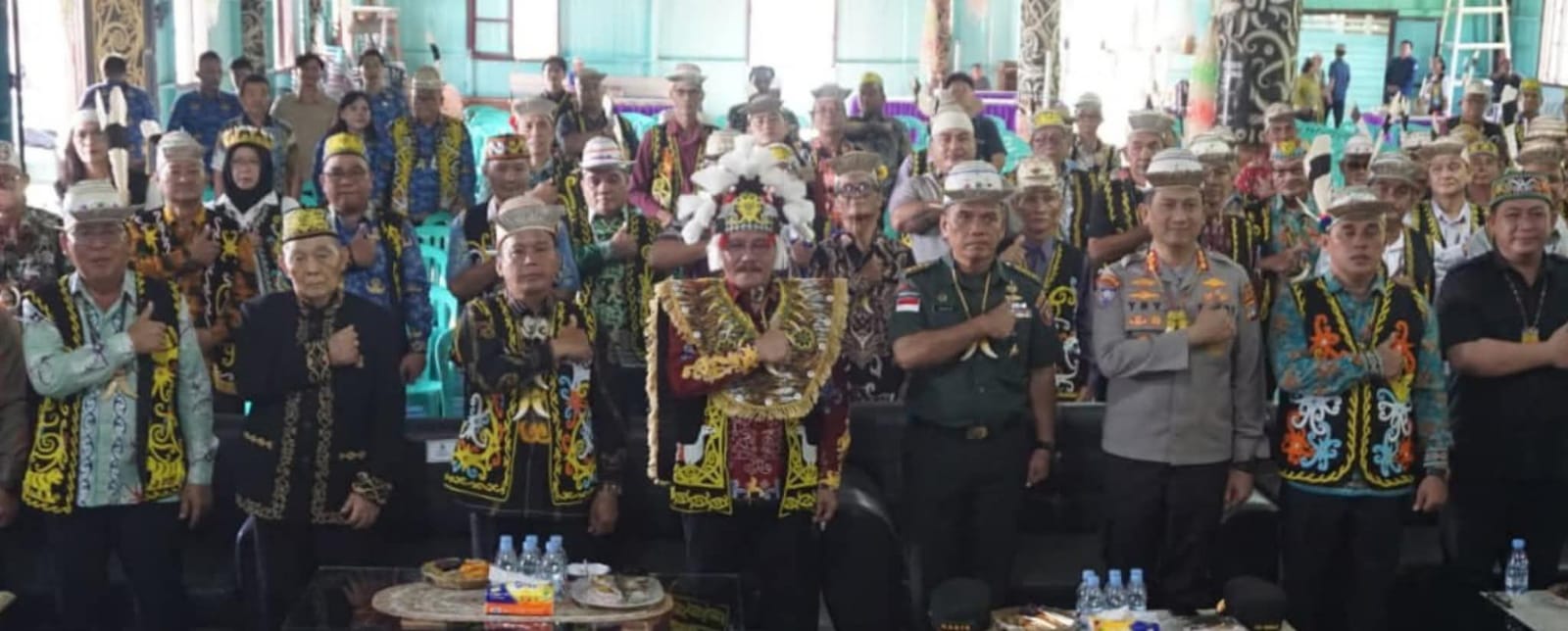 Suasana Rakerda Lembaga Adat Dayak Kenyah (LADK) Kaltara 2025 yang dihadiri pengurus adat, pemerintah daerah, serta perwakilan kabupaten/kota.