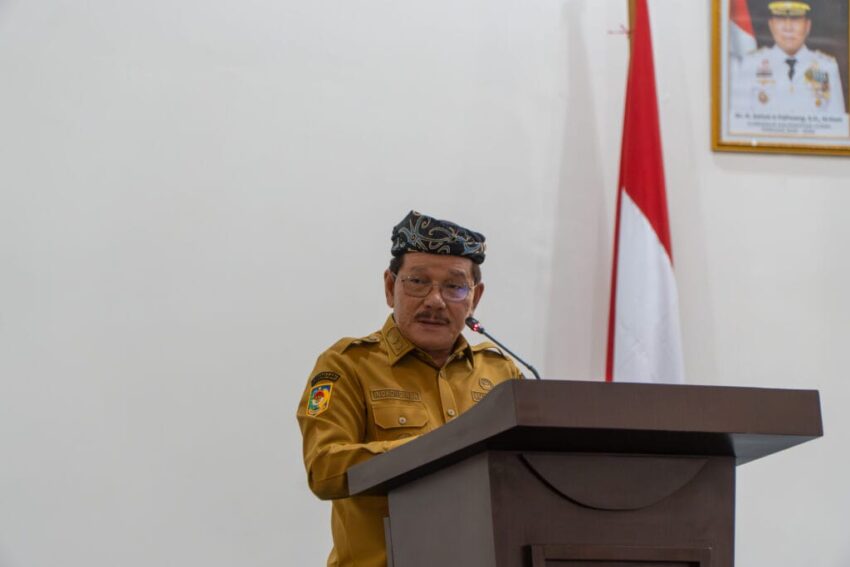 Wakil Gubernur Kaltara memberikan penjelasan resmi terkait Ranperda APBD 2026 dalam Sidang Paripurna DPRD Kaltara.