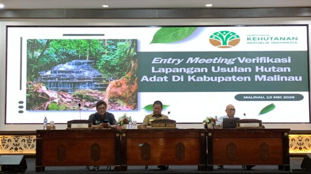 larangan-sawit-hutan-adat-malinau.