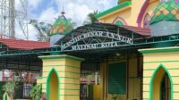 sapi kurban di masjid annur.