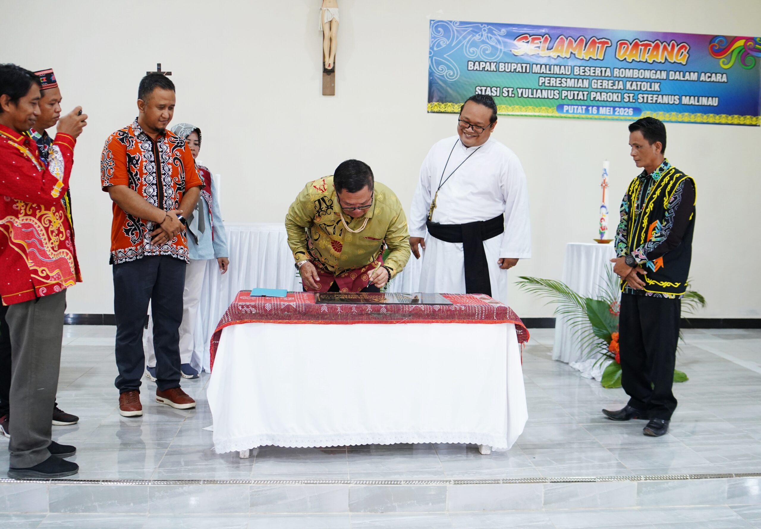 bupati-malinau-resmikan-gereja-santo-yulianus