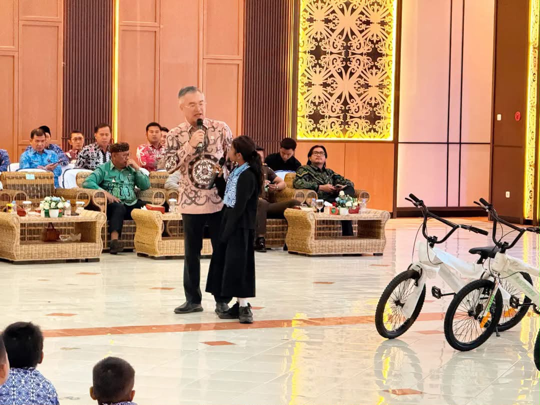 bupati-wempi-peringatan-han.jpg bupati-wempi-peringatan-han.jpg