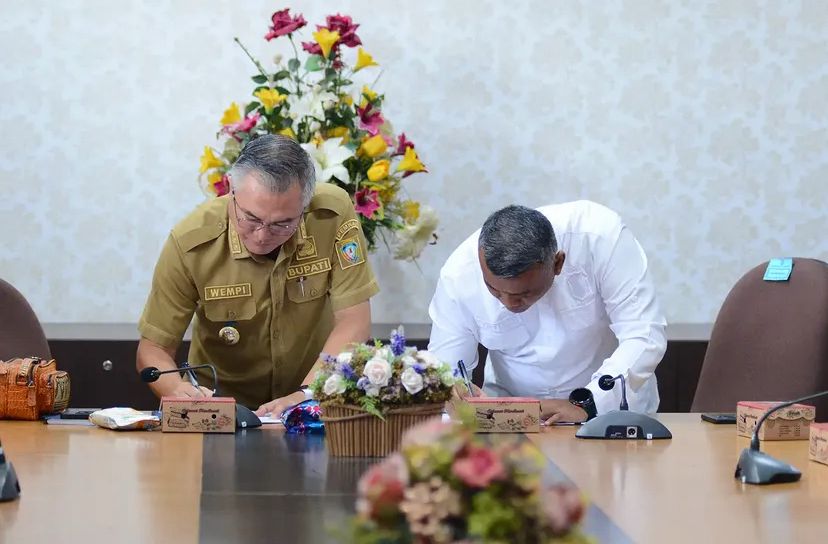 kerja-sama-pemkab-kejari.jpg.