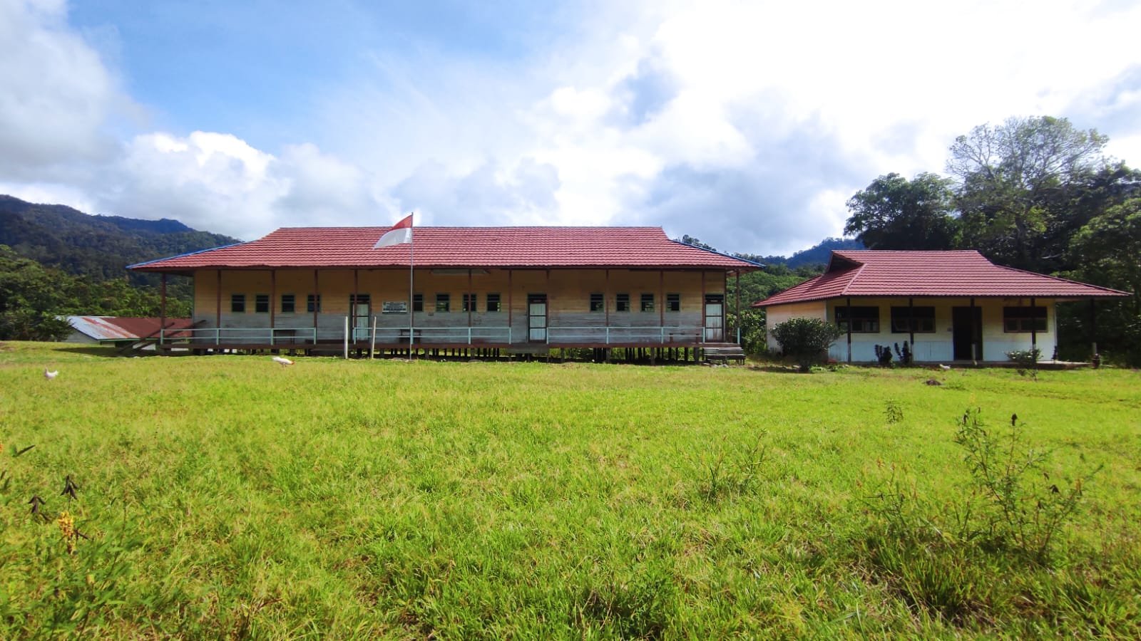 SD Negeri 005 Kecamatan Mentarang Hulu SD-Negeri-005-Kecamatan-Mentarang-Hulu.jpeg