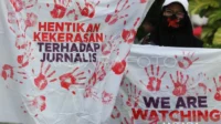 aksi-peringati-hari-kebebasan-pers-sedunia-1hwxl